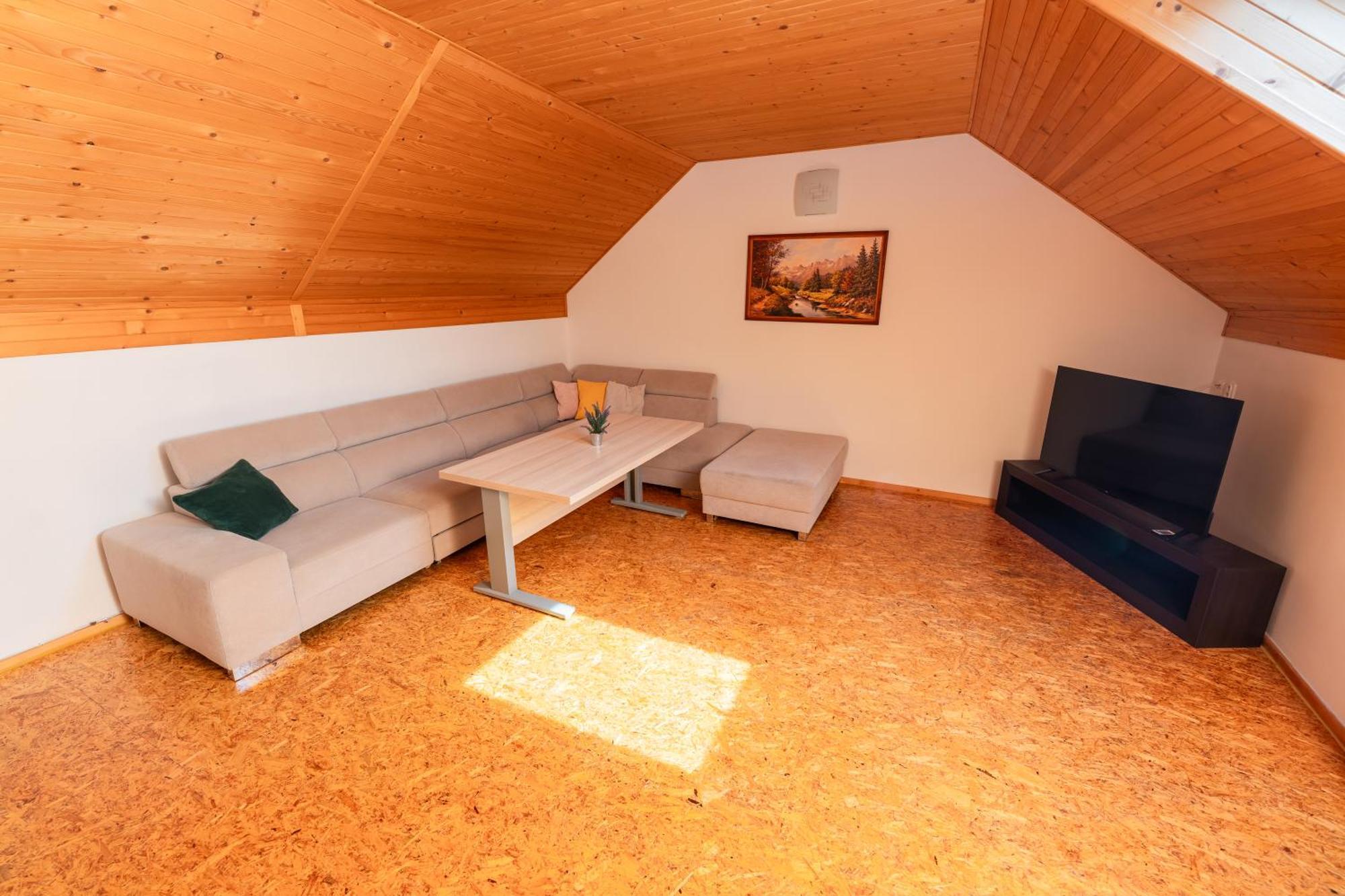 Penzion Ruzbasky Stará Lesná エクステリア 写真