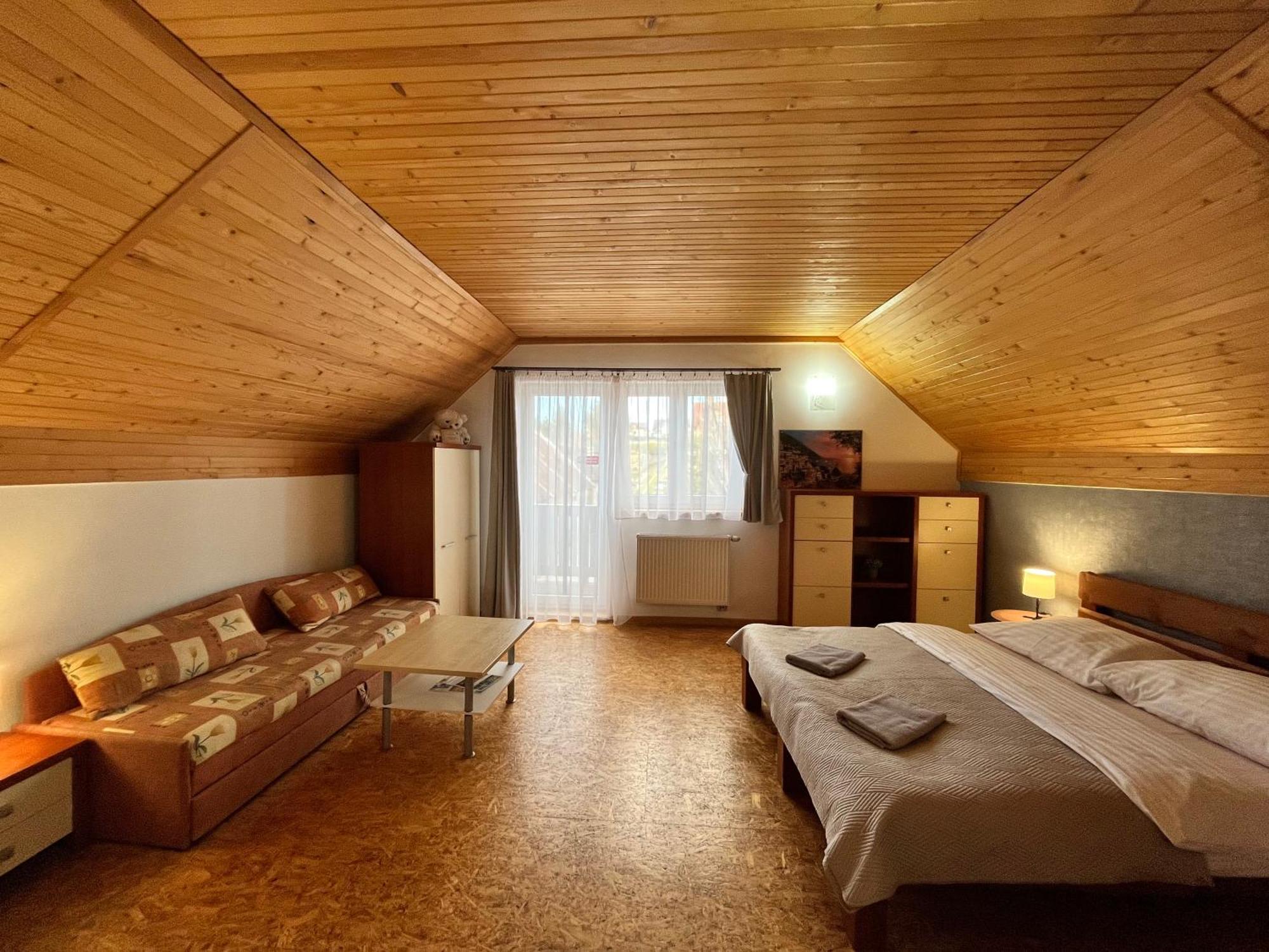 Penzion Ruzbasky Stará Lesná 部屋 写真